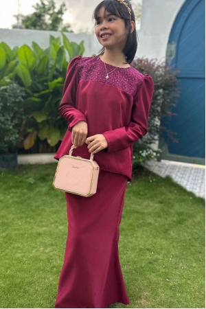 Lily Dolly  Kurung  l Maroon